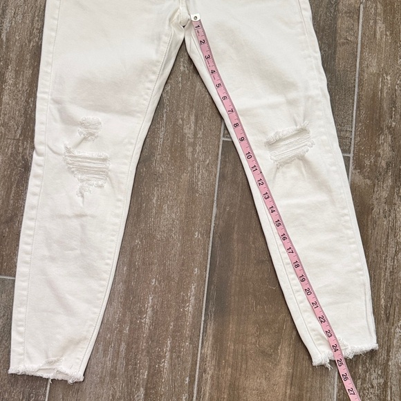 KanCan white shark bite Skinny Jeans - Picture 8 of 10